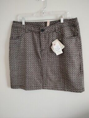 Aventura Black & Cream Tweed Woven Mini Skirt